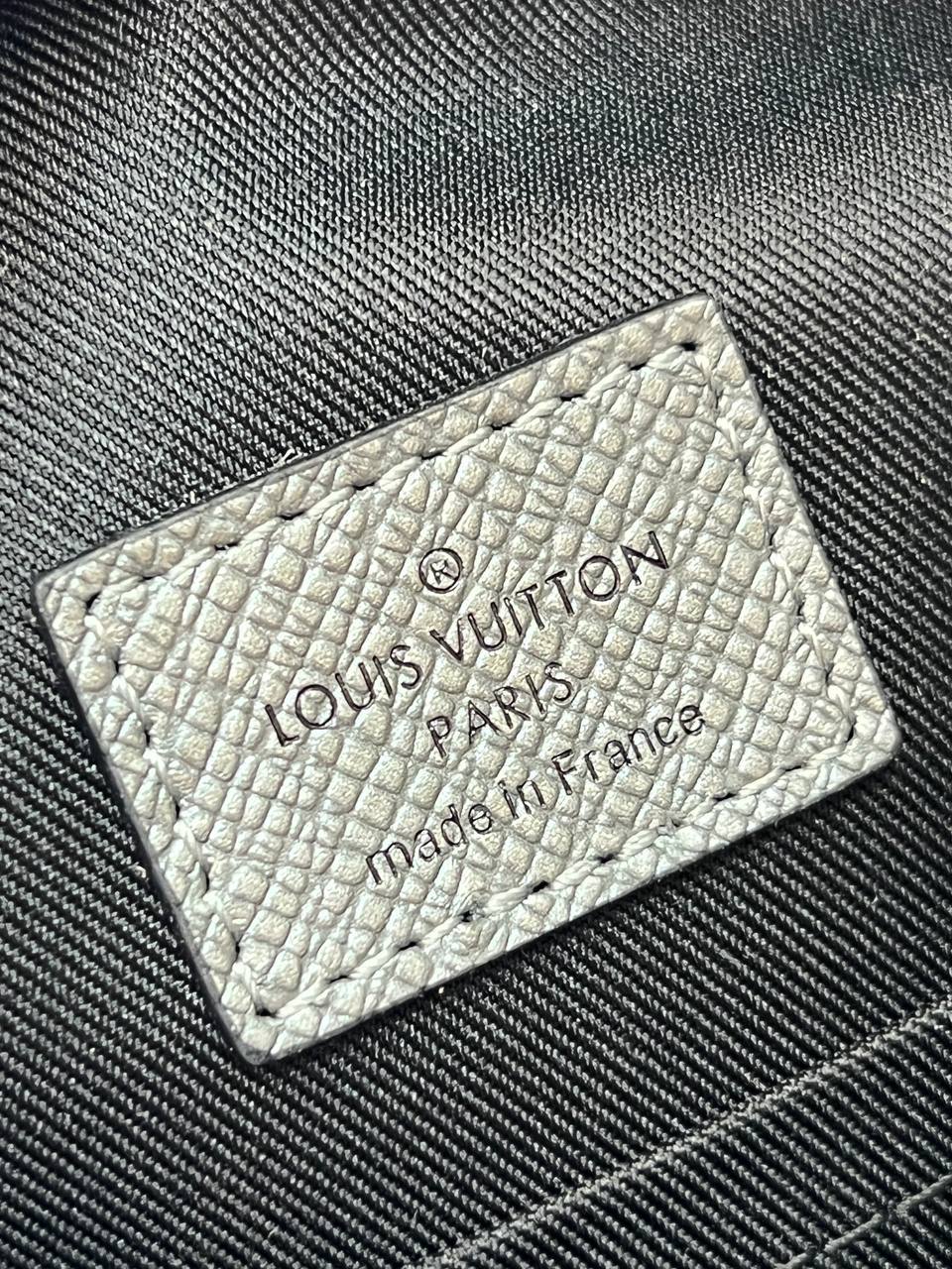 Сумка слинг Louis Vuitton Outdoor